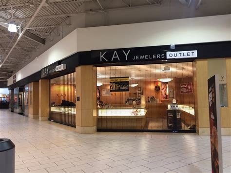 Kays Jewelers Outlet, located at Allen Premium Outlets®: Every diamond is hand-selected to match beautifully and must pass exacting quality standards. Kay is diligent about the quality of our craftsmanship. We take the time to ensure the diamonds in your jewelry are well matched to one another. Because we import more diamonds than any other …